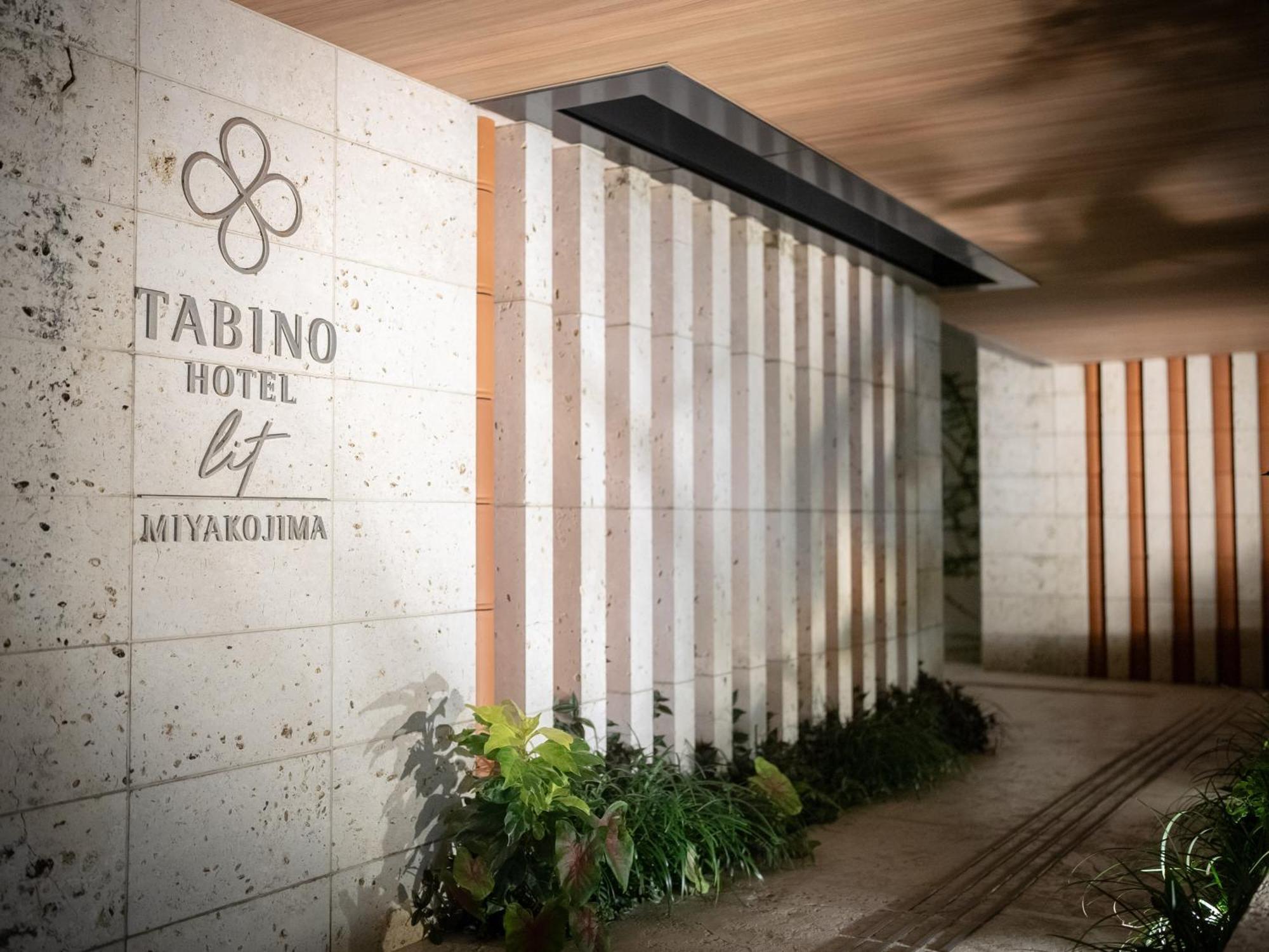 Tabino Hotel Lit Miyakojima Exteriör bild
